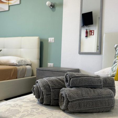 B&B Dea Madre Саррок Экстерьер фото